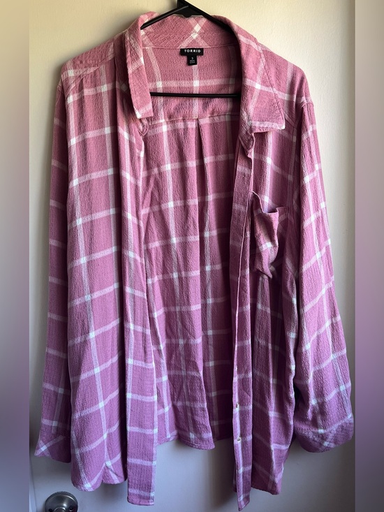 torrid Tops - NWOT torrid Pink Button-Up Plaid Shirt